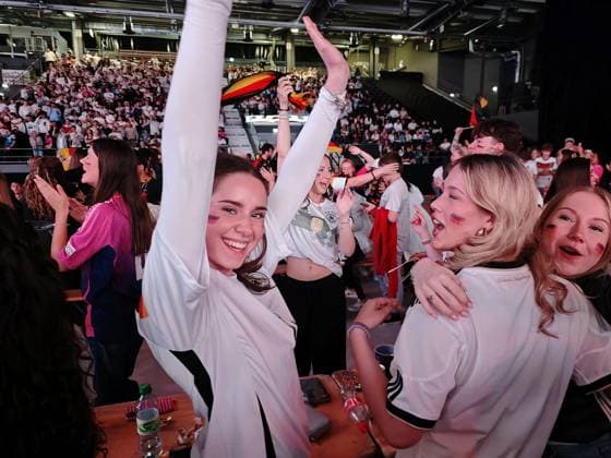 14 06 2026 xkhx Kassel Probonio Arena Public Viewing for the 2026 World Cup Germany vs Curacao Cheers for the 2 0 by Nico Schlotterbeck GER