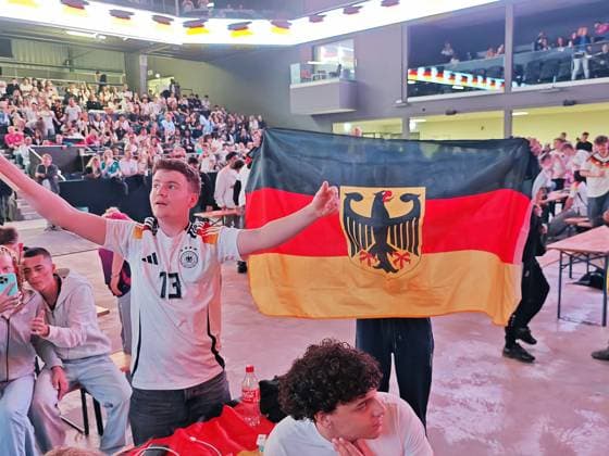 14 06 2026 xkhx Kassel Probonio Arena Public Viewing for the 2026 World Cup Germany vs Curacao Cheers for the 2 0 by Nico Schlotterbeck GER