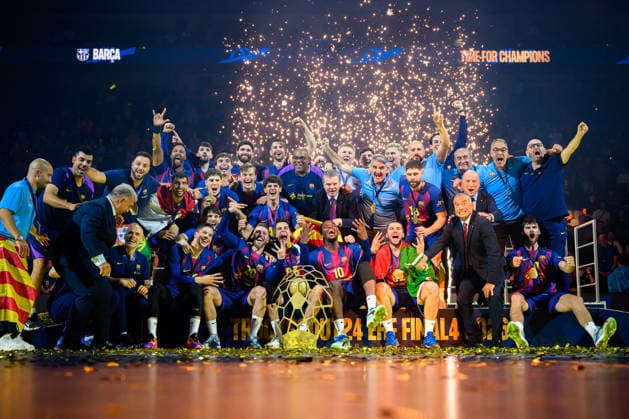 Cologne, Germany Handball EHF CL Final 4 Final Barca Fuechse Berlin the team of Barca, team photo, final cheer final cheer emotion joy Cologne Lanxess Arena North Rhine Westphalia Germany