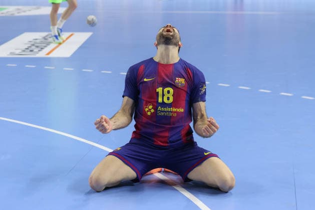 14 06 2026, xtgx, Handball, EHF Champions League Final, FC Barcelona Füchse Berlin v l Blaz Janc Barcelona, 18 Cheering about the victory, cheering after the end of the game Cologne
