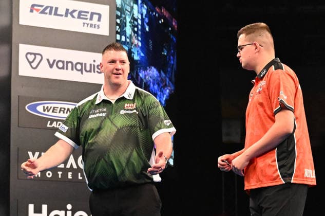 14 06 2026, xhbx, Dart World Cup of Darts 2026, v l Daryl Gurney Northern Ireland , Gian van Veen Netherlands DFL DFB REGULATIONS PROHIBIT ANY USE OF PHOTOGRAPHS as IMAGE SEQUENCES and or QUASI VIDEO Frankfurt