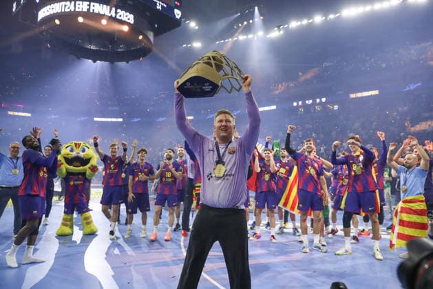 14 06 2026, xtgx, Handball, EHF Champions League Final, FC Barcelona Füchse Berlin v l Award Ceremony Cup Trophy Emil Nielsen Barcelona, 12 Celebrating the victory, cheering after the end of the game Cologne