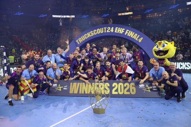 14 06 2026, xtgx, Handball, EHF Champions League Final, FC Barcelona Füchse Berlin v l Award ceremony trophy Barcelona cheering about the victory, cheering after the end of the match Cologne