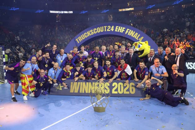 14 06 2026, xtgx, Handball, EHF Champions League Final, FC Barcelona Füchse Berlin v l Award ceremony trophy Barcelona cheering about the victory, cheering after the end of the match Cologne