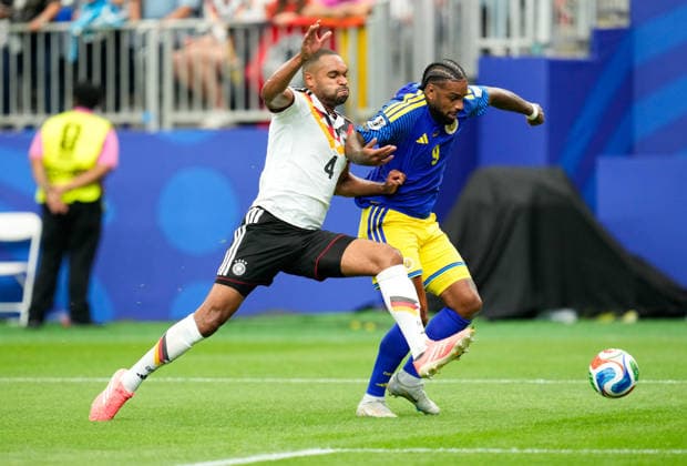 Jonathan Tah Germany, 4 in duel with Juergen Locadia Curacao, 9 USA, FIFA World Cup, Germany vs Curacao, Houston, 14 06 2026 USA, FIFA World Cup, Germany vs Curacao, Houston, 14 06 2026 Houston Copyright: xEibner-Pressefoto ScottxColemanx EP_SCN