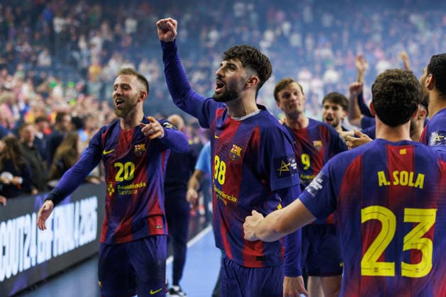 The Barca players celebrate the Champions League victory, jubilation, joy, passion, success, emotion, enthusiasm, positive emotions GER, FC Barcelona Barca vs Fuechse Berlin, handball, TruckScout24 EHF FINAL4 2026, final, season 2025 2026, 14 06 2026, GER, FC Barcelona Barca vs Fuechse Berlin, handball, TruckScout24 EHF FINAL4 2026, final, season 2025 2026, 14 06 2026, Cologne Copyright: xEibnerxPressefoto OliverxSchmidtx EP_OST