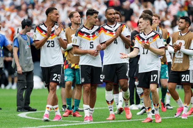 Felix Nmecha (Germany), Aleksandar Pavlovic (Germany), Jonathan Tah (Germany) und Florian Wirtz (Germany) look on during the FIFA World Cup, WM, Weltmeisterschaft, Fussball 2026 Group E match between Germany and Curacao at Houston Stadium on June 14, 2026 in Houston, United States. (Photo by Torbjorn Tande DeFodi Images) - *** Felix Nmecha Germany , Aleksandar Pavlovic Germany , Jonathan Tah Germany and Florian Wirtz Germany look on during the FIFA World Cup 2026 Group E match between Germany and Curacao at Houston Stadium on June 14, 2026 in Houston, United States Photo by Torbjorn Tande DeFodi Images