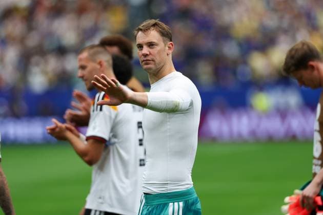 Final cheer, the team celebrates its victory, lap of honor, Manuel Neuer 1 Germany , Germany vs Curacao, Football, World Cup 2026, Group stage, 14 06 2026 Houston Texas USA Copyright: xkolbert-press ChristianxKolbertx