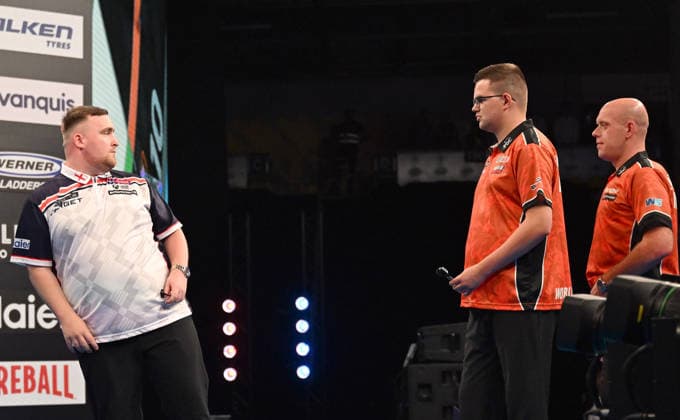 14 06 2026, xhbx, Dart World Cup of Darts 2026, v l Luke Littler England , Gian van Veen Netherlands , Michael van Gerwen Netherlands DFL DFB REGULATIONS PROHIBIT ANY USE OF PHOTOGRAPHS as IMAGE SEQUENCES and or QUASI VIDEO Frankfurt