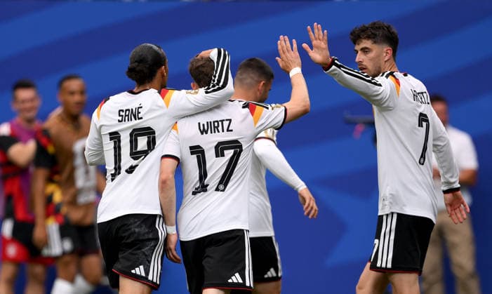 Soccer FIFA World Cup 2026 preliminary round group E in Houston Germany Curacao 14 06 2026 Germany celebrating after the goal to 7 1, from left, Leroy Sane, Florian Wirtz, goal scorer Kai Havertz