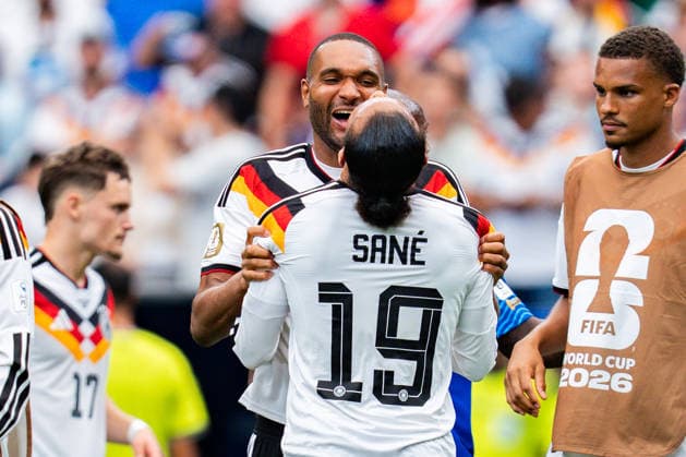 FIFA World Cup 2026, Group E, Match 1, Germany vs Curacao, 14 06 2026 at NRG Stadium in Houston, Texas Jonathan Tah and Leroy Sane cheer after the final whistle Copyright: xBahhoxKarax