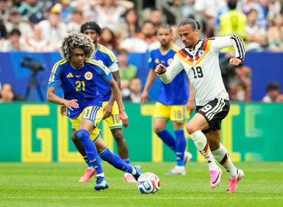 Tahith Chong Curacao, 21 , Leroy Sane Germany, 19 , and Juergen Locadia Curacao, 9 USA, FIFA World Cup, Germany vs Curacao, Houston, 14 06 2026 USA, FIFA World Cup, Germany vs Curacao, Houston, 14 06 2026 Houston Copyright: xEibner-Pressefoto ScottxColemanx EP_SCN