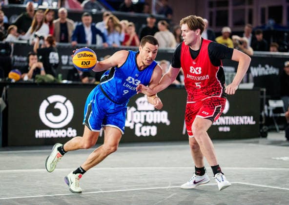BASKETBALL - FIBA 3x3 World Tour VIENNA,AUSTRIA,14.JUN.26 - BASKETBALL - FIBA 3x3 World Tour. Image shows Mihailo Vasic (SRB) and Adriaan Van Tilborg (NED).  GEPAxpictures xEdgarxEisner