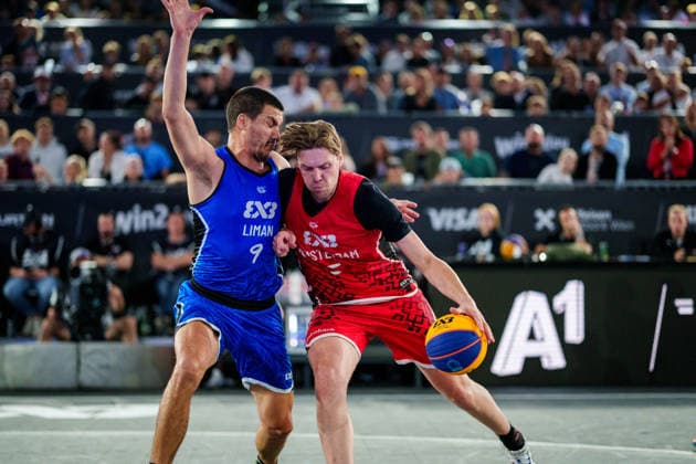 BASKETBALL - FIBA 3x3 World Tour VIENNA,AUSTRIA,14.JUN.26 - BASKETBALL - FIBA 3x3 World Tour. Image shows Mihailo Vasic (SRB) and Adriaan Van Tilborg (NED).  GEPAxpictures xEdgarxEisner