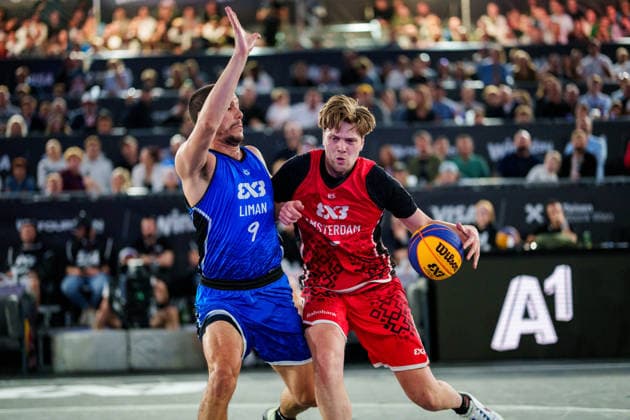 BASKETBALL - FIBA 3x3 World Tour VIENNA,AUSTRIA,14.JUN.26 - BASKETBALL - FIBA 3x3 World Tour. Image shows Mihailo Vasic (SRB) and Adriaan Van Tilborg (NED).  GEPAxpictures xEdgarxEisner