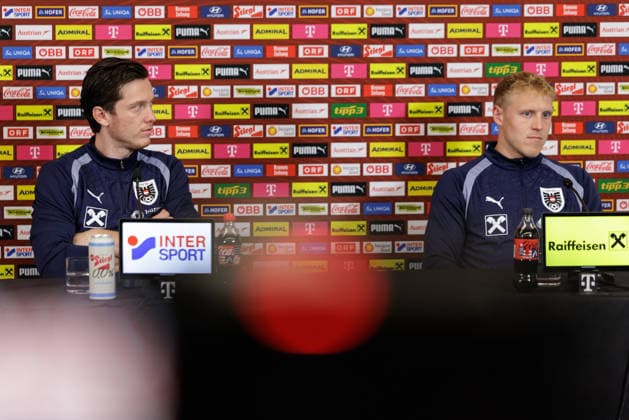 SOCCER - FIFA World Cup, WM, Weltmeisterschaft, Fussball 2026, preview SANTA BARBARA,CALIFORNIA,USA,14.JUN.26 - SOCCER - FIFA World Cup 2026, USA, Mexico, Canada, preview, OEFB, Oesterreichischer Fussball-Bund, press conference, PK, Pressekonferenz team AUT. Image shows Michael Gregoritsch and Xaver Schlager (AUT).  GEPAxpictures xArminxRauthner