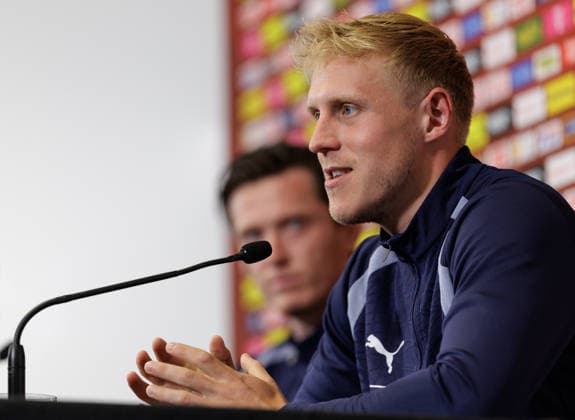 SOCCER - FIFA World Cup, WM, Weltmeisterschaft, Fussball 2026, preview SANTA BARBARA,CALIFORNIA,USA,14.JUN.26 - SOCCER - FIFA World Cup 2026, USA, Mexico, Canada, preview, OEFB, Oesterreichischer Fussball-Bund, press conference, PK, Pressekonferenz team AUT. Image shows Michael Gregoritsch and Xaver Schlager (AUT).  GEPAxpictures xArminxRauthner