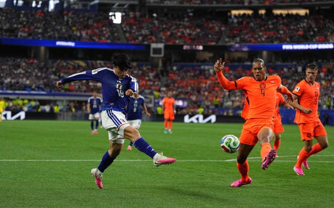 June 14 2026: Ayase Ueda (Japan) shoots on goal during Netherlands and Japan, FIFA World Cup, WM, Weltmeisterschaft, Fussball 2026, at Dallas Stadium in Arlington, United States. CSM Arlington United States - ZUMAc04_ 20260614_zma_c04_037 Copyright: xKimxPricex