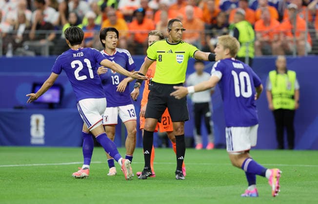 Netherlands v Japan: Group F - FIFA World Cup, WM, Weltmeisterschaft, Fussball 2026 DALLAS, TEXAS - JUNE 14: Referee Ismail Elfath during the FIFA World Cup 2026 Group F match between Netherlands and Japan at Dallas Stadium on June 14, 2026 in Dallas, Texas.  SanjinxStrukic PIXSELL