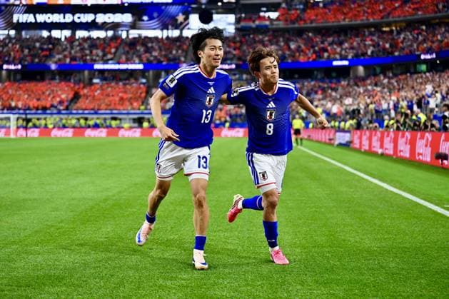 (L-R) Keito Nakamura (JPN), Takefusa Kubo (JPN), JUNE 14, 2026 - Football Soccer : FIFA World Cup, WM, Weltmeisterschaft, Fussball 2026 Group F match between Netherlands - Japan at Dallas Stadium in Arlington, Texas, USA.  aflo_334453199 KenjiroxMatsuox