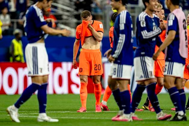 DALLAS Teun Koopmeiners of the Netherlands is disappointed after the match during the Netherlands vs Japan game at the 2026 World Cup in AT T Stadium on June 14, 2026, in Dallas, United States Photo by Stefan Koops EYE4IMAGES DeFodi Images