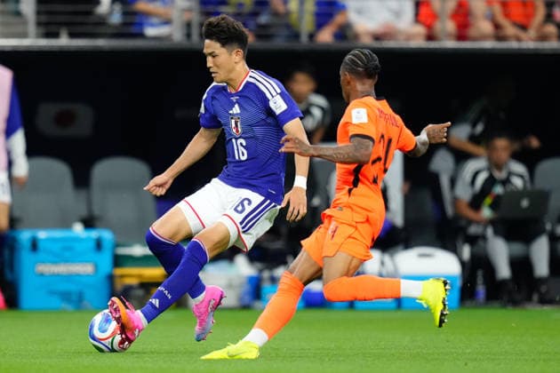 June 14, 2026, Dallas, Texas, United States: Tsuyoshi Watanabe of Japan drives the ball during the FIFA World Cup, WM, Weltmeisterschaft, Fussball 2026 Group F match between Netherlands and Japan at Dallas Stadium on June 14, 2026 in Dallas, Texas. Dallas United States - ZUMAa181 20260614_zaa_a181_229 Copyright: xJosexBretonx