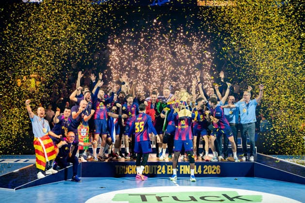 Cologne, 12 05 2026, Handball, Men, EHF Champions League Men 2025 26, Final, FC Barcelona Füchse Berlin Champions League winner FC Barcelona on the podium with trophy