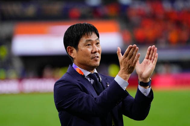 Netherlands v Japan: Group F - FIFA World Cup, WM, Weltmeisterschaft, Fussball 2026 Hajime Moriyasu, head coach of Japan, greets the supporters during the FIFA World Cup 2026 Group F match between Netherlands and Japan at Dallas Stadium on June 14, 2026 in Dallas, Texas. Dallas TX United States  Copyright: xJosexBretonx originalFilename:bretonhernandez-netherla260614_npZvH.jpg