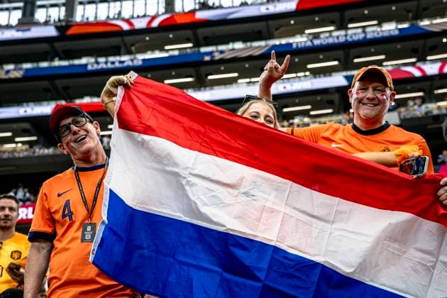 DALLAS - supporters of the Dutch national team, Nationalteam during Netherlands vs. Japan at the 2026 World Cup at AT&T Stadium on June 14, 2026, in Dallas, United States. (Photo by Stefan Koops EYE4IMAGES DeFodi Images) - *** DALLAS supporters of the Dutch national team during Netherlands vs Japan at the 2026 World Cup at AT T Stadium on June 14, 2026, in Dallas, United States Photo by Stefan Koops EYE4IMAGES DeFodi Images