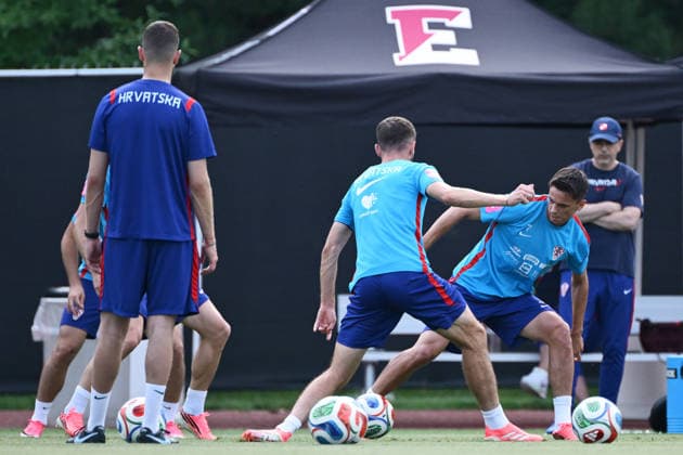 Alexandria, USA, 140626. Croatian players during the training session of the Croatian football national team, Nationalteam in the base camp at Episcopal Highschool during the FIFA World Cup, WM, Weltmeisterschaft, Fussball Photo: Boris Kovacev CROPIX Copyright: xxBorisxKovacevx xCROPIXx croatia_training05-140626