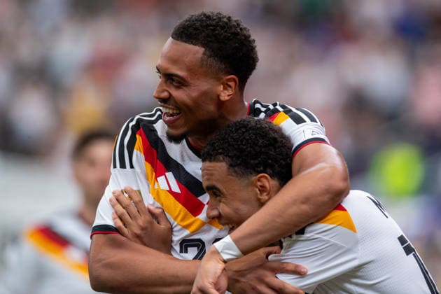 June 14, 2026, Houston, Texas, USA: Germany midfielder JAMAL MUSIALA (10) celebrates his goal with midfielder FELIX NMECHA (23) during a FIFA World Cup, WM, Weltmeisterschaft, Fussball Group E match between Germany and Curacao in Houston. USA - ZUMAc04_ 20260614_faf_c04_056 Copyright: xTraskxSmithx