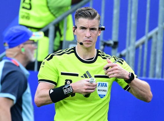 Ivory Coast v Ecuador - FIFA World Cup, WM, Weltmeisterschaft, Fussball 2026 - Group E PHILADELPHIA, UNITED STATES - JUNE 14: Referee Francois Letexier officiates the 2026 FIFA World Cup First Stage Group E match between Ivory Coast and Ecuador at Lincoln Financial Field (Philadelphia Stadium) in Philadelphia, Pennsylvania, United States on June 14, 2026. Abdulhamid Hosbas Anadolu Pennsylvania United States. Editorial use only. Please get in touch for any other usage.  Copyright: x2026xAnadoluxAbdulhamidxHosbasx