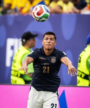 Alan Franco of Ecuador passes the ball during a FIFA Men’s World Cup 2026 Group Stage football match between Cote d Ivoire and Ecuador at Philadelphia Stadium, in Philadelphia on June 14th 2026 (Photo by Ricardo Nogueira SPP)  Copyright: xRicardoxNogueira SPPx Sportspressphoto_SPR166826