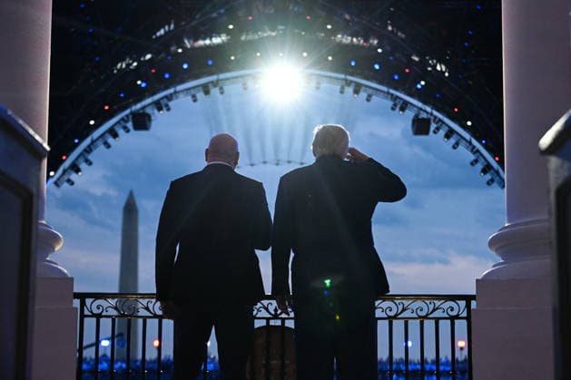 US President Donald Trump hosts UFC Freedom 250 at the White House US President Donald Trump (R) and UFC CEO Dana White (L) stand on the Blue Room Balcony of the White House as US military jets perform a flyover during the UFC Freedom 250 mixed martial arts event in Washington, DC, USA, 14 June 2026. The event is taking place on the 80th birthday of President Trump. Washington District of Columbia United States  Copyright: xSAULxLOEBx xPOOLx