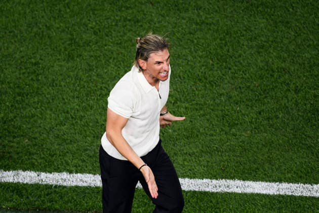 Cote d Ivoire v Ecuador - FIFA World Cup, WM, Weltmeisterschaft, Fussball 2026 Sebastian Beccacece, head coach of Ecuador, reacts during the FIFA World Cup 2026 Group E football match between Cote d Ivoire and Ecuador. Philadelphia United States Copyright: xNicolòxCampox