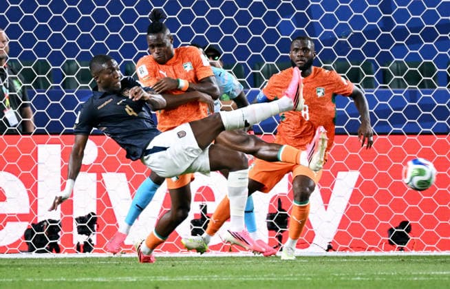 Soccer, International, Men, FIFA World Cup 2026, World Cup, USA, Group E, Lincoln Financial Field, Philadelphia Ivory Coast Ecuador 1 0 Joel Ordonez ECU , Wilfried Singo CIV Action