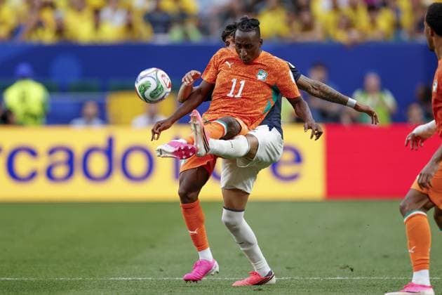 PHILADELPHIA - (LR) Yan Diomande of Ivory Coast, Piero Hincapie of Ecuador during the 2026 FIFA World Cup, WM, Weltmeisterschaft, Fussball Group E match between Ivory Coast and Ecuador at Philadelphia Stadium on June 15, 2026, in Philadelphia, United States. MAURICE VAN STEEN ANP FIFA World Cup 2026 2025-2026 xVIxANPxSportx xMauricexvanxSteenxIVx 561047579 originalFilename: 561047579.jpg