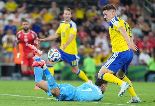 Sweden v Tunisia - FIFA World Cup, WM, Weltmeisterschaft, Fussball 2026 - Group F MONTERREY, MEXICO - JUNE 14: Viktor Gyokeres (17) of Sweden in action during the 2026 FIFA World Cup First Stage Group F match between Sweden and Tunisia at Estadio BBVA (Monterrey Stadium) in Monterrey, Mexico on June 14, 2026. Juancho Torres Anadolu Monterrey Mexico. Editorial use only. Please get in touch for any other usage.  Copyright: x2026xAnadoluxJuanchoxTorresx