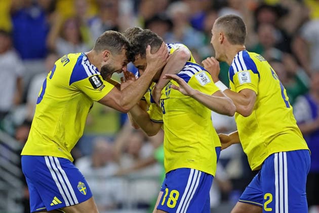 June 14, 2026, Monterrey, Mexico: Yasin Ayari of Sweden celebrates after scoring the first goal of his team with Gustaf Lagerbielke, Jesper Karlstrom during the match between Sweden and Tunisia for the 1st round of the group F of the FIFA World Cup, WM, Weltmeisterschaft, Fussball 2026 at Monterrey Stadium on June 14, 2026 in Monterrey, Mexico. Photo: DiaEsportivo FIFA World Cup 2026, Sweden Vs Tunisia, Monterrey, Mexico  - ZUMAh208 20260614_zsp_h208_013 Copyright: xHeulerxAndreyx