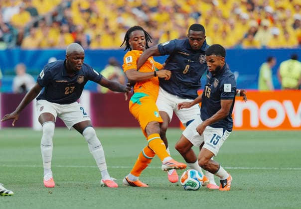 (260615) -- PHILADELPHIA, June 15, 2026 -- Elye Wahi (2nd L) of Cote d Ivoire vies with Pedro Vite (1st R) of Ecuador during the group E match between Cote d Ivoire and Ecuador at the 2026 FIFA World Cup, WM, Weltmeisterschaft, Fussball at Philadelphia Stadium in Philadelphia, the United States, June 14, 2026. ) (SP)U.S.-PHILADELPHIA-FOOTBALL-FIFA WORLD CUP-GROUP E-CIV VS ECU XuxChang 