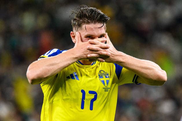 260614 Viktor Gyökeres of Sweden celebrates after scoring 3 1 during the FIFA World Cup 2026 football match between Sweden and Tunisia on June 14, 2026 in Monterrey Photo Joel Marklund BILDBYRAN code JM PA1234 bbeng fotboll football soccer fotball vm fotbolls vm fotballs vm fotbolls vm 2026 fifa world cup 2026 sverige sweden sverige a tunisien tunisia jubel  Copyright: JOELxMARKLUND BB260614JM172