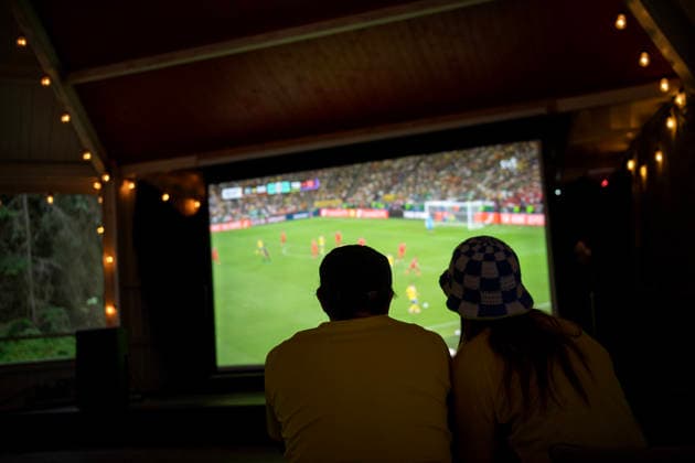 260615 Swedish fans watch the FIFA World Cup match between Sweden and Tunisia on a big screen TV in a dance pavilion on June 15, 2026 in Ekerö, Sweden Photo Niklas Larsson BILDBYRAN code NL NL0016 fotboll football soccer fotball vm sverige tunisien bbeng genre Sverige Tunisien folkhemmet storbilds tv  Copyright: NIKLASxLARSSON BB260615NL010