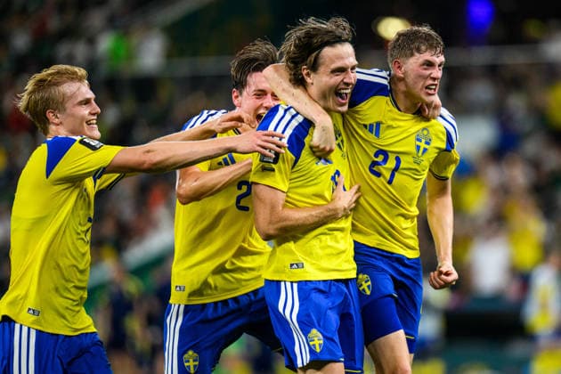260614 Lucas Bergvall, Elliot Stroud, Mattias Svanberg and Alexander Bernhardsson of Sweden celebrate after 4 1 during the FIFA World Cup 2026 football match between Sweden and Tunisia on June 14, 2026 in Monterrey Photo Joel Marklund BILDBYRAN kod JM PA1234 bbeng fotboll football soccer fotball vm fotbolls vm fotball vm fotbolls vm 2026 fifa world cup 2026 sverige sweden sverige a tunisien tunisia jubel  Copyright: JOELxMARKLUND BB260614JM207