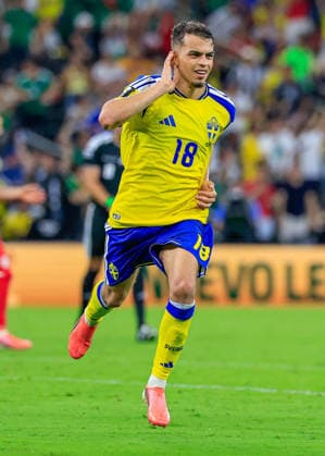 FIFA WORLD CUP 2026 SWEDEN VS TUNISIA FIFA WORLD CUP 2026 SWEDEN VS TUNISIA 14062026 MONTERREY, NUEVO LEON Action photo of Yashin Ayari 18 of Sweden, celebrating a goal scored during Round 1 Group F game of the FIFA World Cup 2026, held at the Estado Monterrey of Monterrey, Nuevo Leon Action photo of Yashin Ayari 18 of Sweden, celebrating a goal scored during Round 1 Group F game of the FIFA World Cup 2026, held at the Monterrey Stadium of Monterrey, Nuevo Leon PHOTO BY IMAGENSHOP AGENCIA FOTOGRAFICA MONTERREY NEW LEON MEXICO Copyright: xYOALIxMARTINEZx