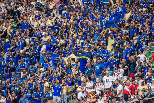 June 14, 2026: Curacao fans celebrate a goal during a FIFA World Cup, WM, Weltmeisterschaft, Fussball Group E match between Germany and Curacao in Houston, TX. .. CSM - ZUMAc04_ 20241123_zma_c04_1160 Copyright: xTraskxSmithx