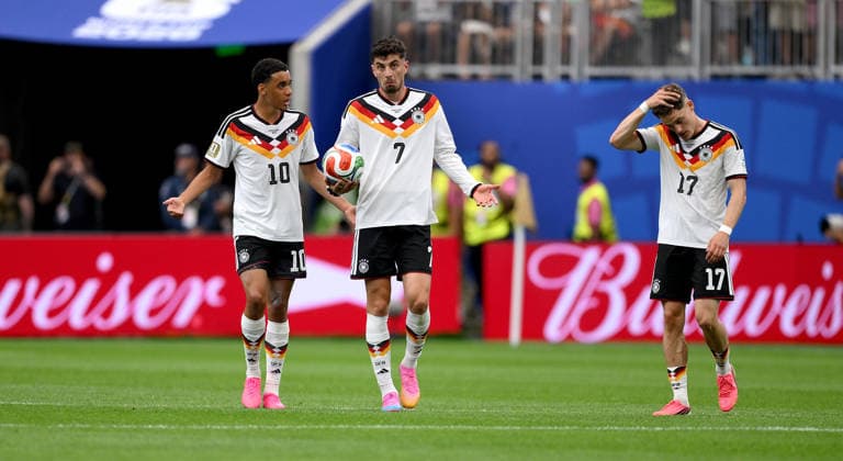 Football FIFA World Cup 2026 Preliminary Round Group E in Houston Germany Curacao 14 06 2026 Jamal Musiala , Kai Havertz , Florian Wirtz v li , Germany