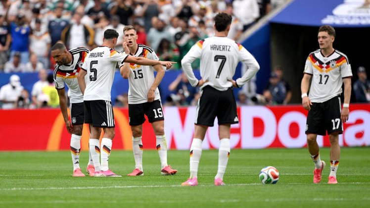 Football FIFA World Cup 2026 Preliminary Round Group E in Houston Germany Curacao 14 06 2026 Germany from left , Jonathan Tah, Aleksandar Pavlovic, Nico Schlotterbeck, Kai Havertz, Florian Wirtz