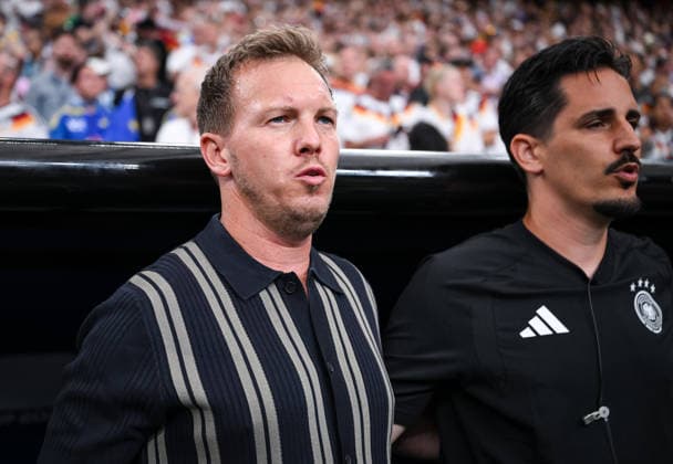 Football FIFA World Cup 2026 Preliminary Round Group E in Houston Germany Curacao 14 06 2026 National coach Julian Nagelsmann left, Germany and co-coach Benjamin Huebner right, Germany during the national anthem before the match