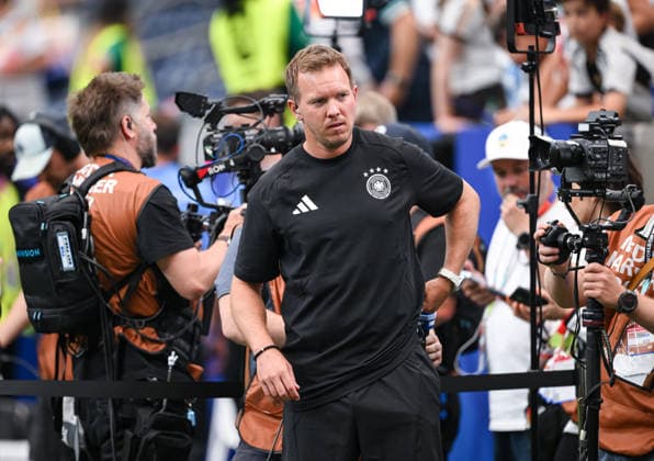 Football FIFA World Cup 2026 preliminary round Group E in Houston Germany Curacao 14 06 2026 Germany coach Julian Nagelsmann center, Germany before the ARD interview
