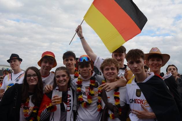Public View Of German Vs Curacao In Oberhausen Thousands of German football fans gather in front of Rudolf Weber Arena for the public viewing of the 2026 World Cup opening game between Germany and Curacao in Oberhausen, Germany, on June 14, 2026. Oberhausen Germany  Copyright: xYingxTangx originalFilename:tang-wmgerman260520_npEzf.jpg